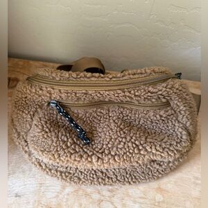 The Great Shearling Fanny Pack